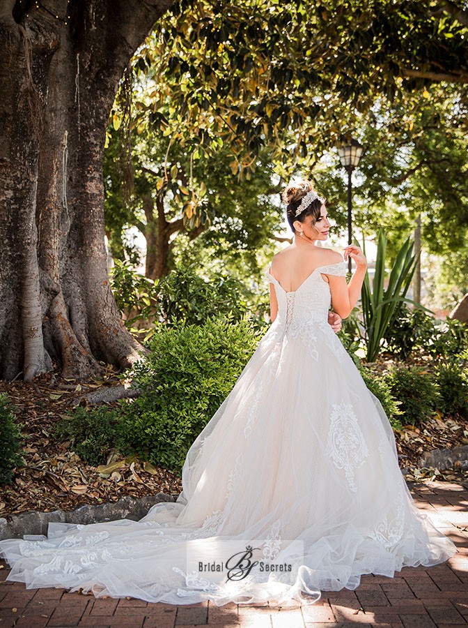 Strapless Fit And Flare Wedding Dress With Detachable Overskirt | Kleinfeld  Bridal