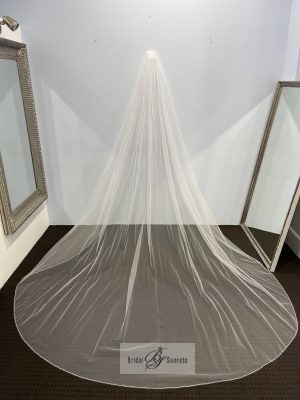 Luna White Wedding Veil